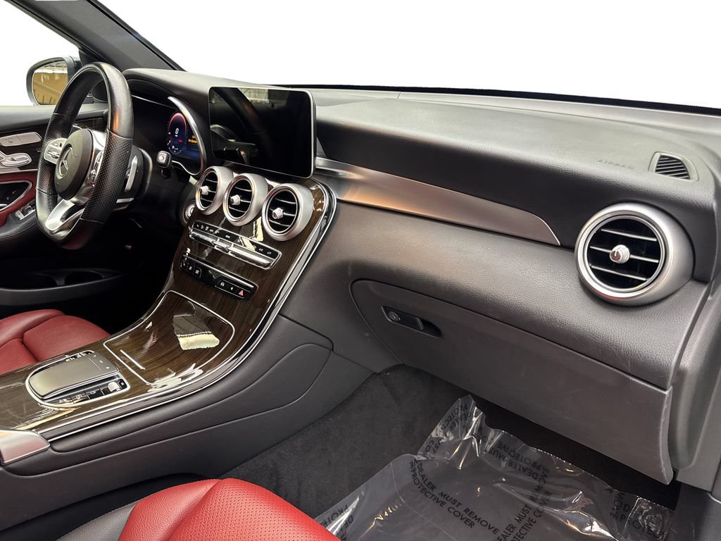 Used 2022 Mercedes-Benz GLC 300 w/ AMG Line image 49