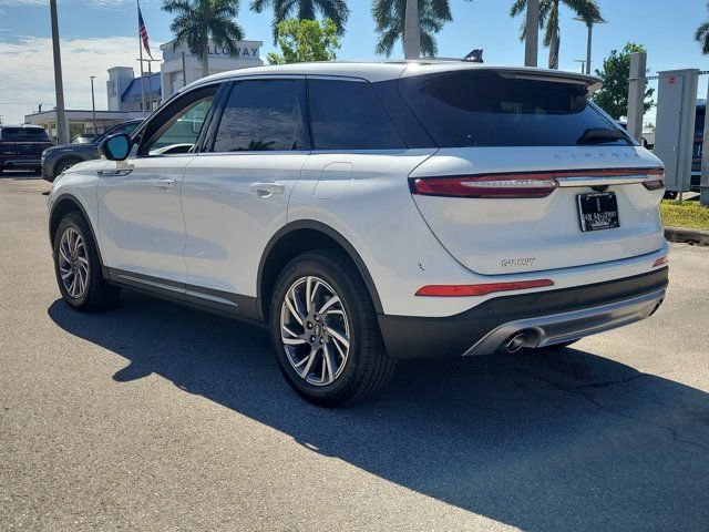 Certified 2023 Lincoln Corsair FWD image 4