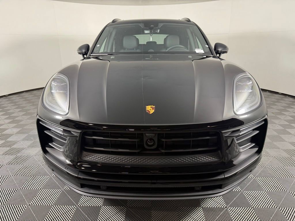 New 2026 Porsche Macan image 10