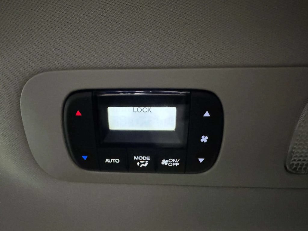 Used 2025 Honda Odyssey EX-L image 13