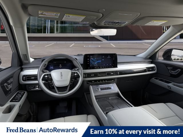 New 2026 Lincoln Aviator AWD image 13