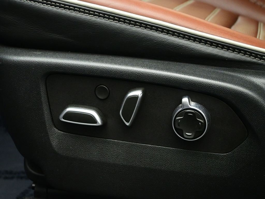 Used 2023 GMC Yukon XL Denali Ultimate image 19