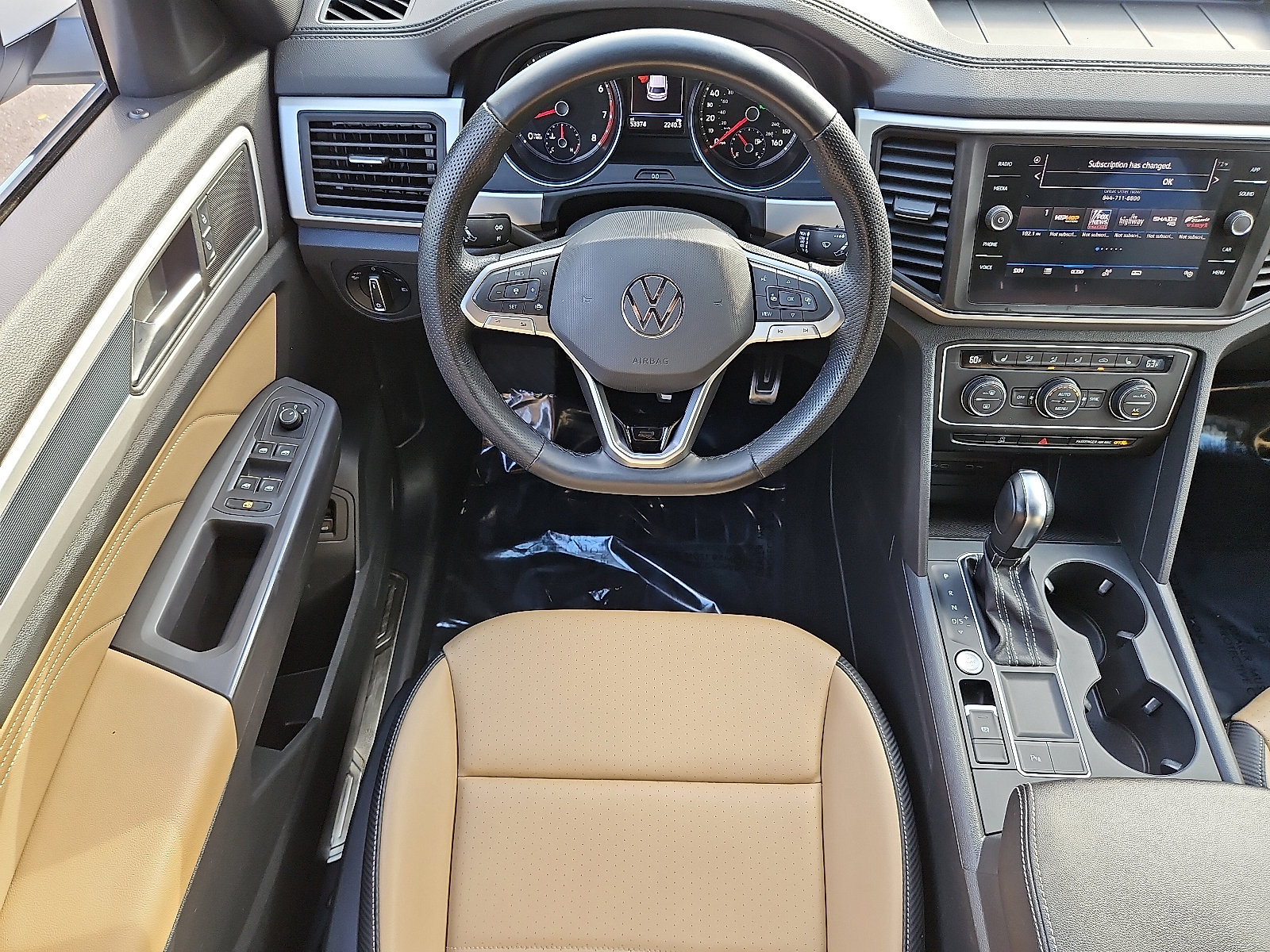 Used 2021 Volkswagen Atlas Cross Sport SE image 11