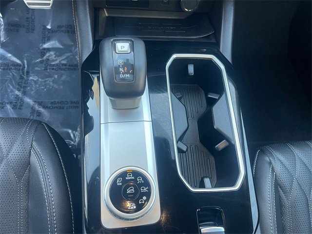 Used 2025 Mitsubishi Outlander SEL image 23