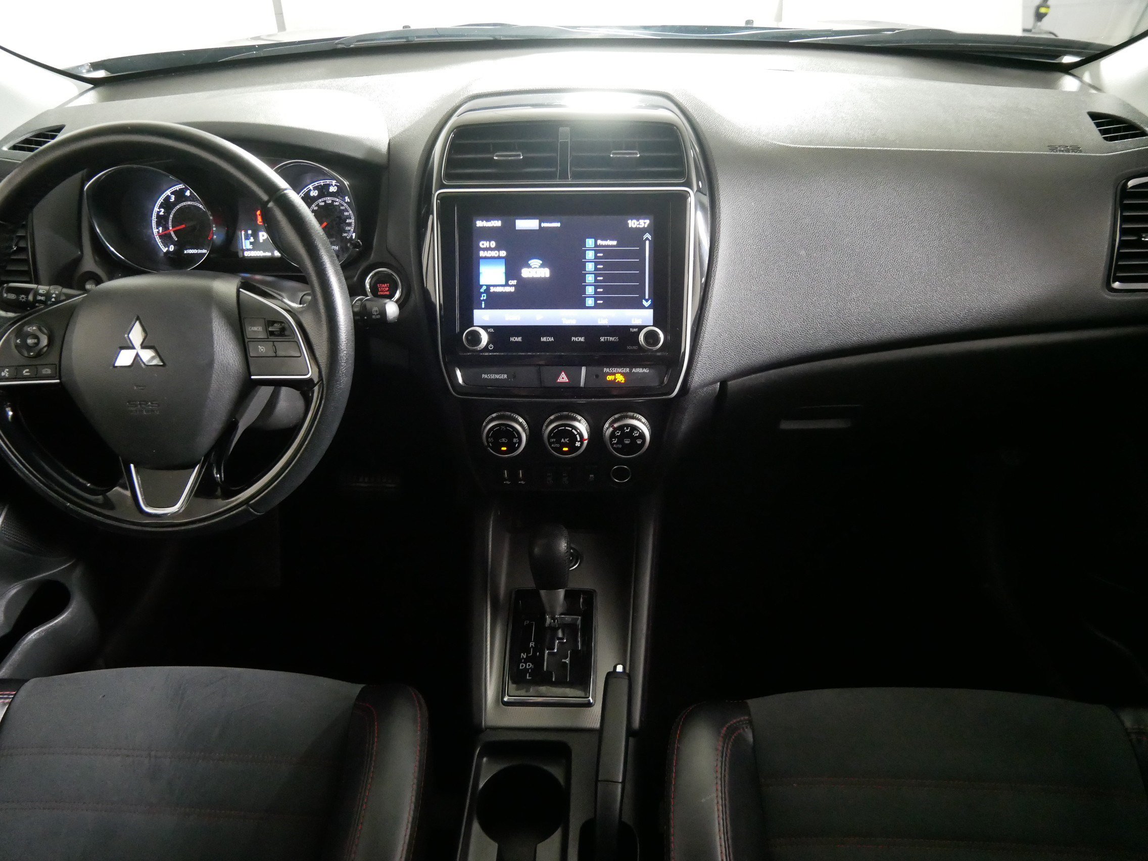 Used 2024 Mitsubishi Outlander Sport SE AWD/4WD image 10