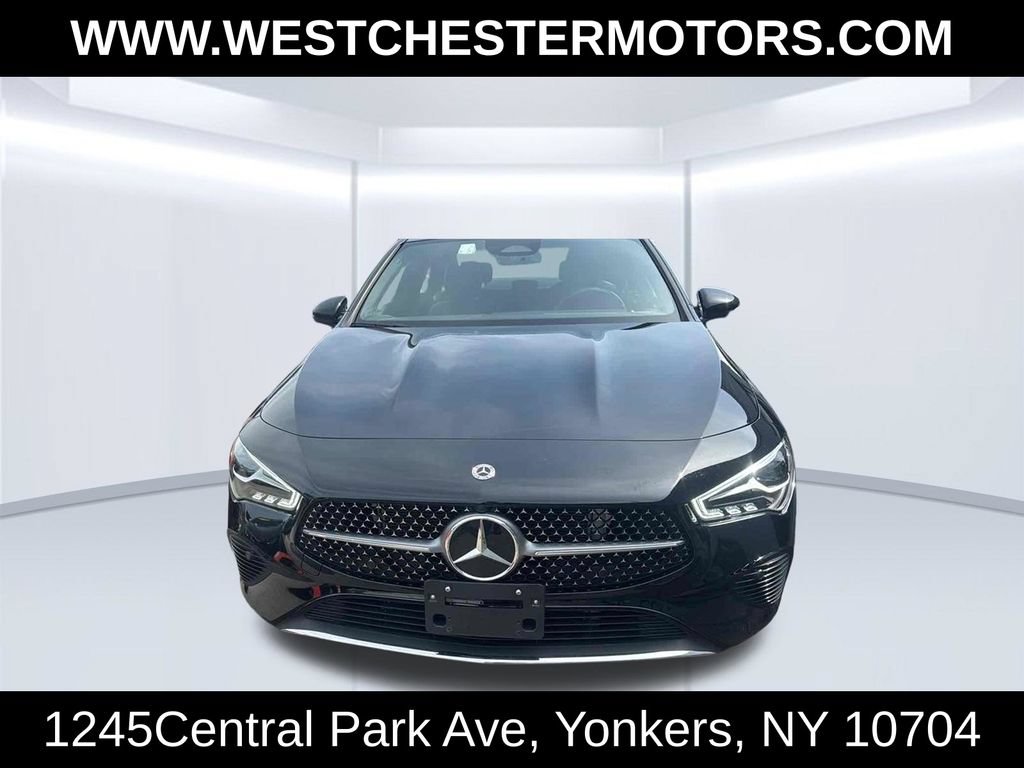Used 2025 Mercedes-Benz CLA 250 4MATIC image 3