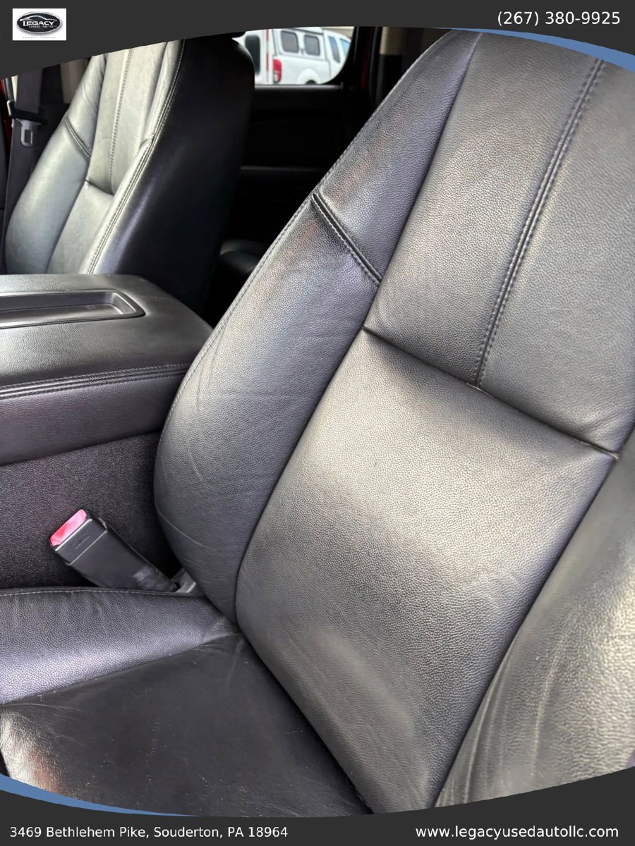 Used 2013 Chevrolet Suburban LT image 17