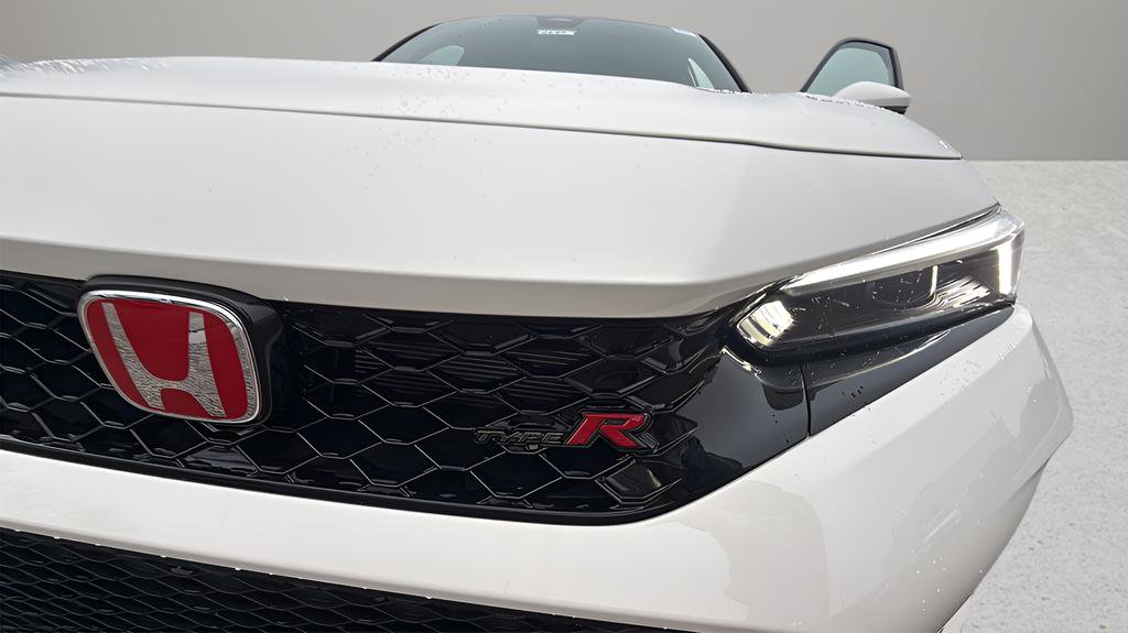 Used 2025 Honda Civic Type R image 30