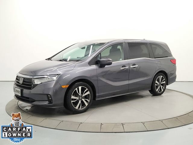 Used 2024 Honda Odyssey Touring image 3