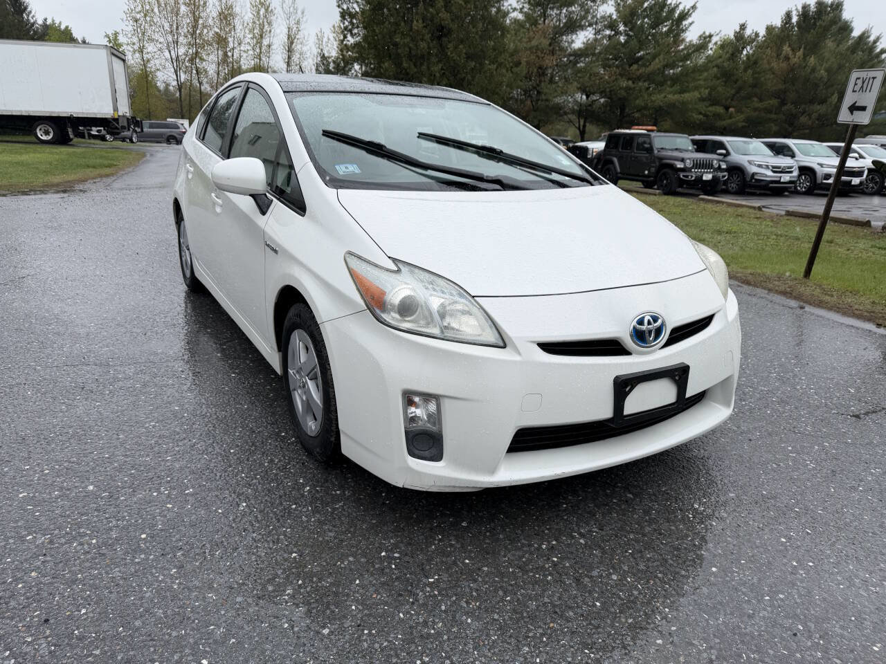 Used 2011 Toyota Prius Three w/ Solar Roof Pkg FWD image 7