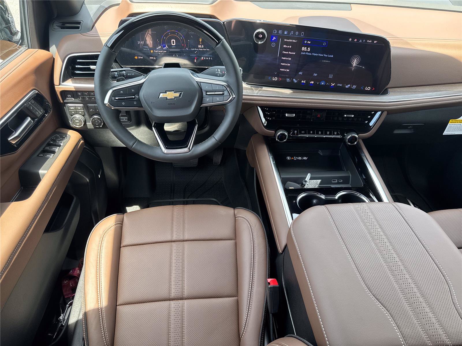 New 2026 Chevrolet Tahoe High Country AWD/4WD image 14