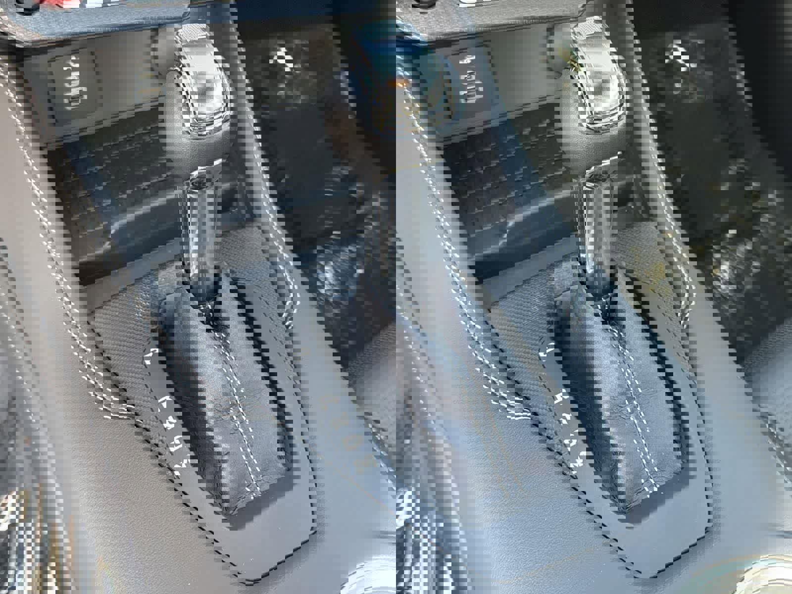 Used 2024 Ford Mustang GT Premium image 16