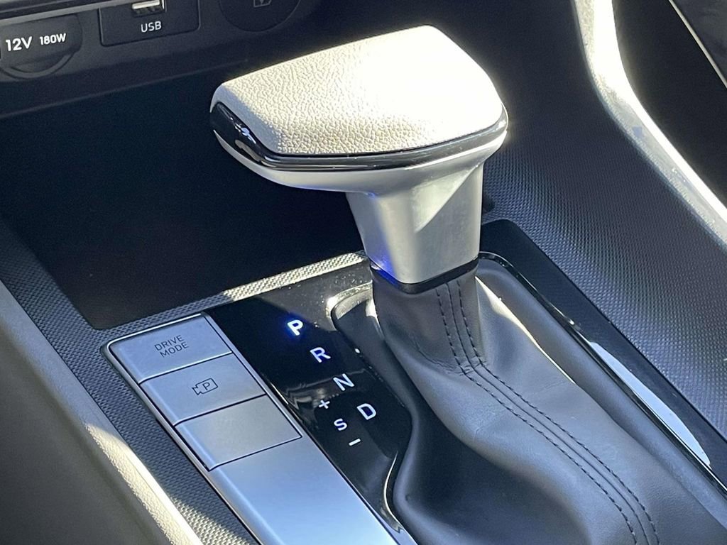 New 2025 Hyundai Elantra SE FWD image 26