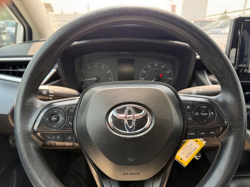 Certified 2024 Toyota Corolla LE FWD image 32