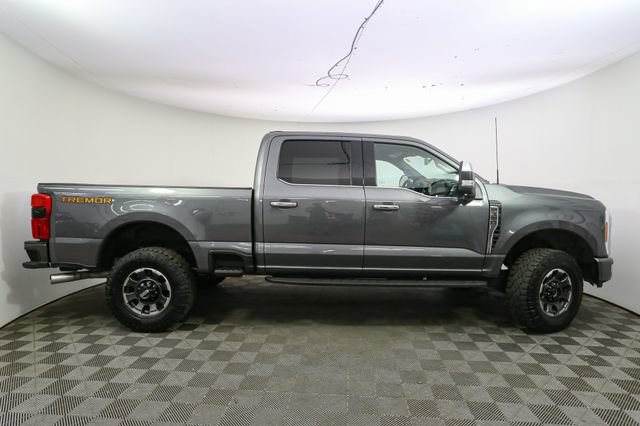 Used 2023 Ford F350 Platinum w/ Tremor Off-Road Package AWD/4WD image 13