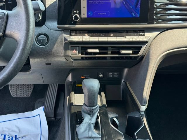 Used 2025 Toyota Camry LE FWD image 16