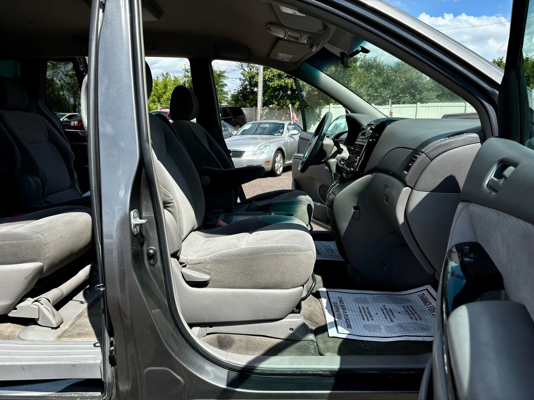Used 2005 Toyota Sienna LE image 31