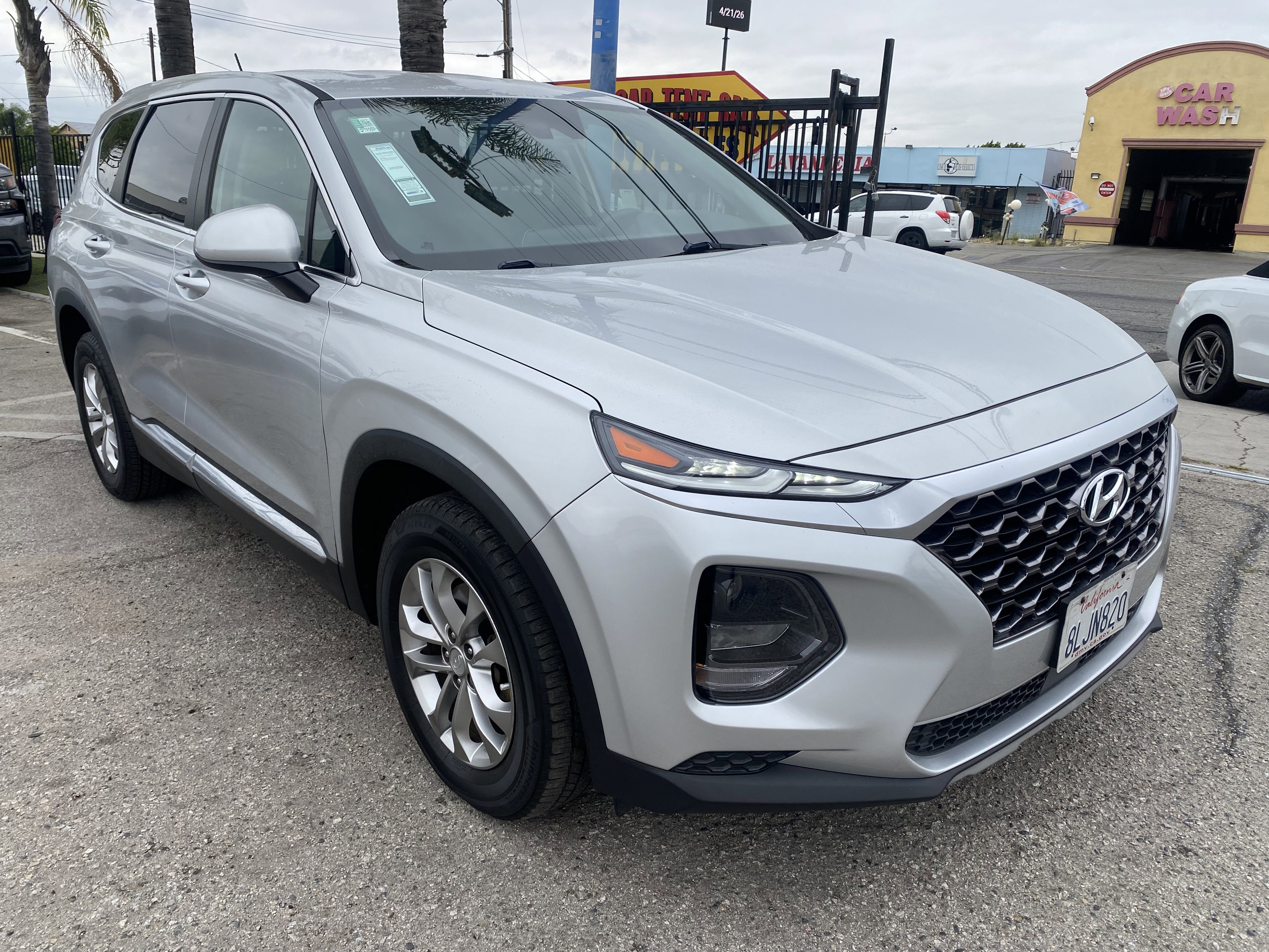 Used 2019 Hyundai Santa Fe SE FWD image 6