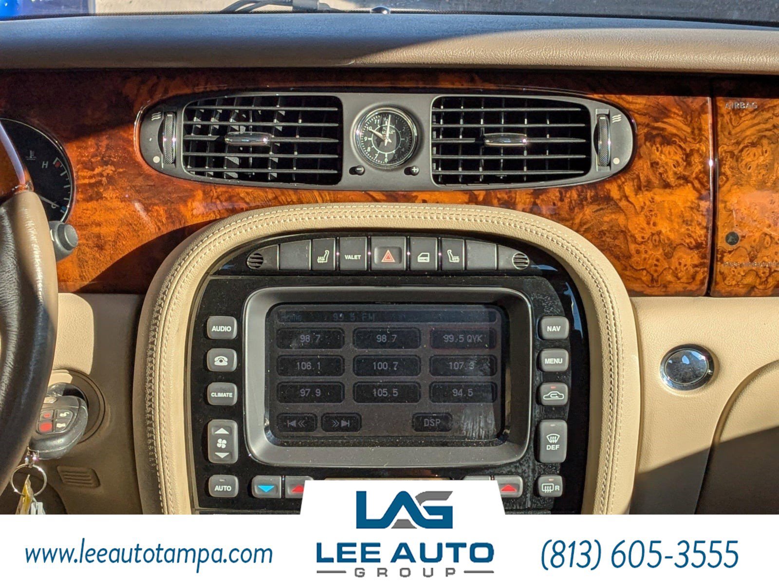 Used 2005 Jaguar XJ8 XJ8 LWB image 17