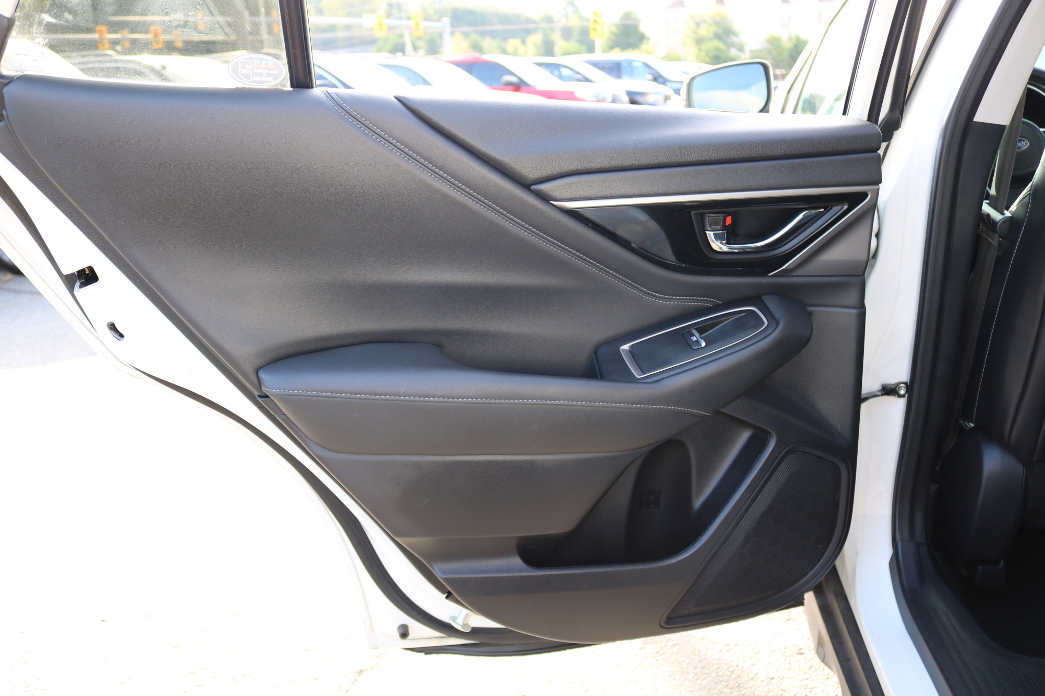 Used 2020 Subaru Outback Limited image 37