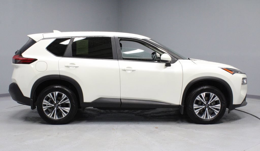Certified 2023 Nissan Rogue SV FWD image 11