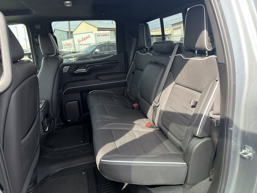 Used 2025 GMC Sierra 1500 AT4X AWD/4WD image 9