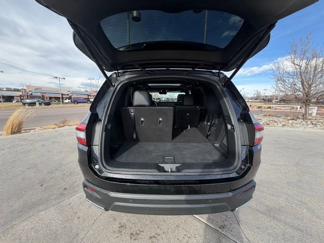 Used 2025 Honda Pilot Black Edition image 27