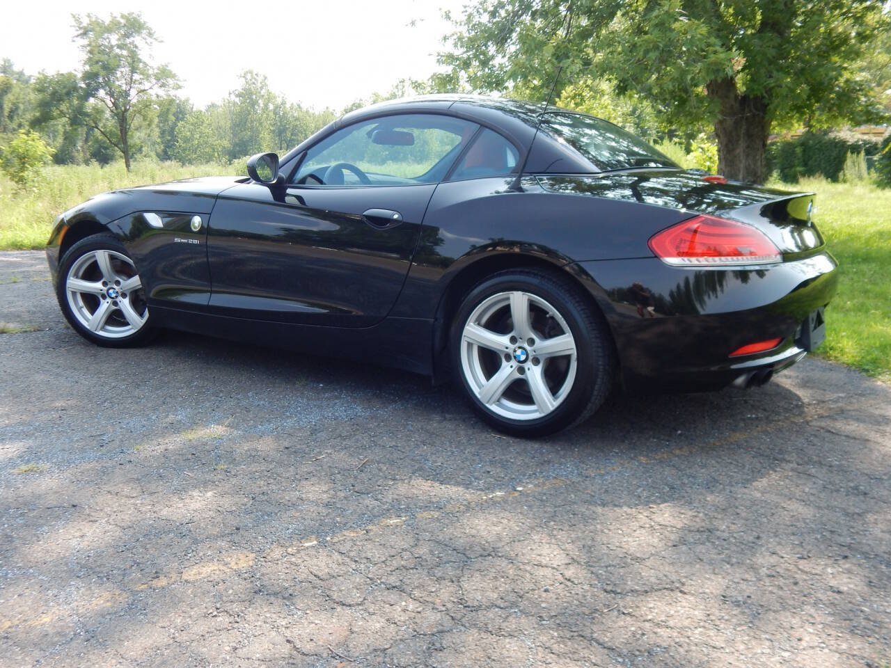 Used 2013 BMW Z4 sDrive28i RWD image 16