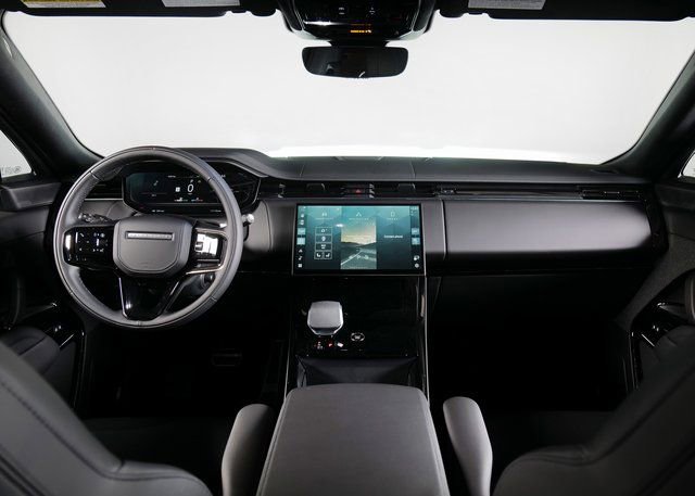 New 2026 Land Rover Range Rover Sport Dynamic SE image 4