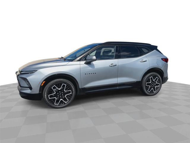 Certified 2024 Chevrolet Blazer RS w/ Enhanced Convenience Package FWD image 4