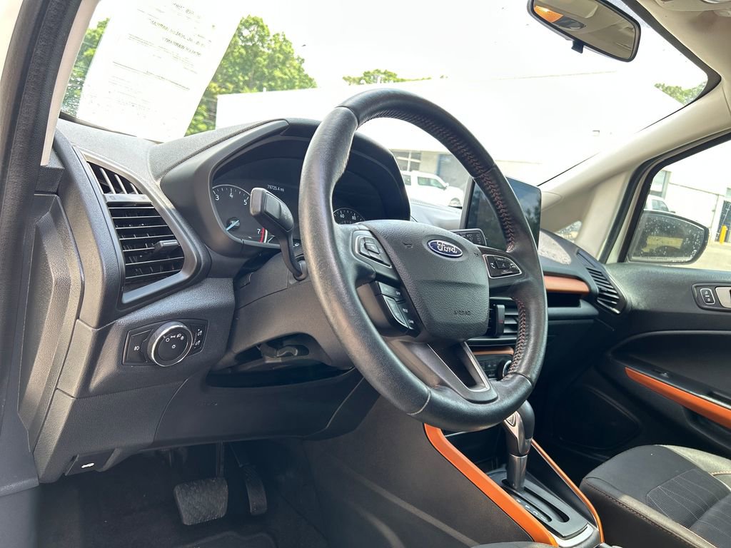 Used 2021 Ford EcoSport SE w/ SE Convenience Package FWD image 10