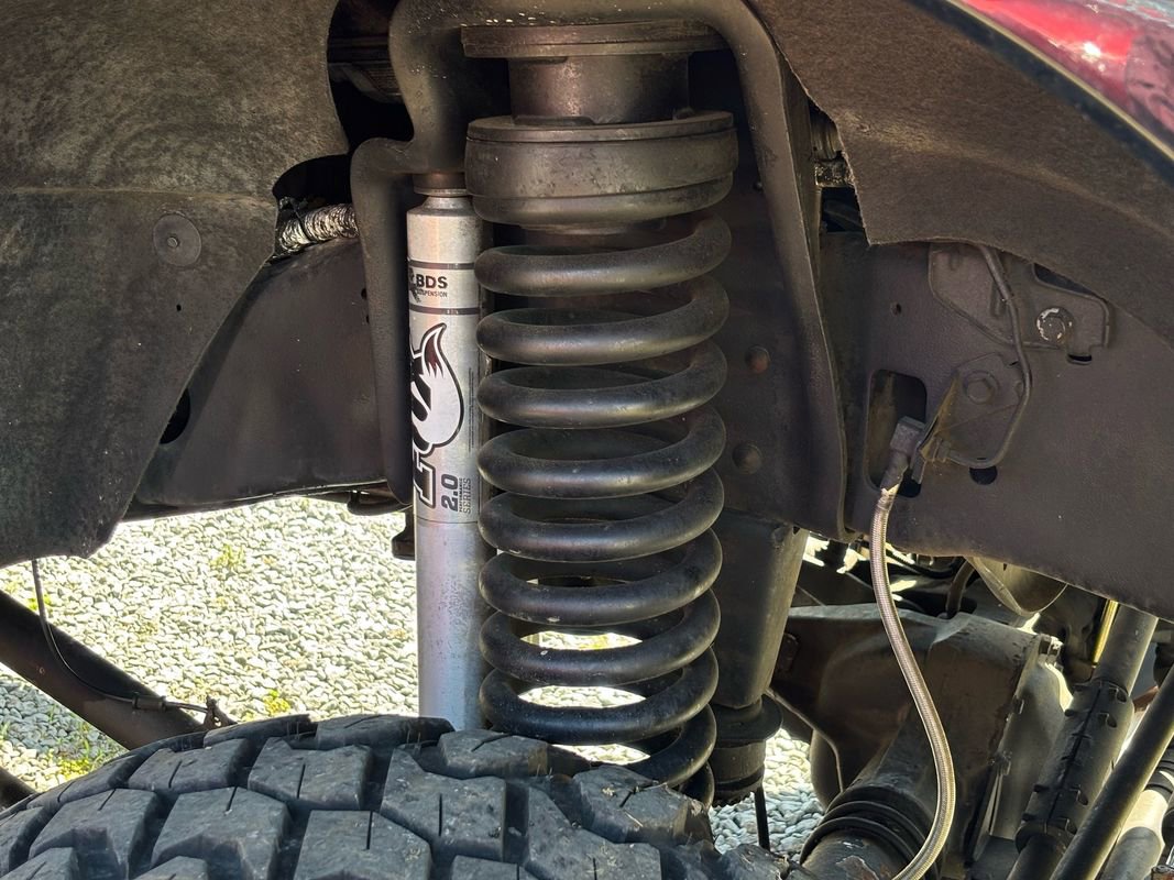 Used 2016 Ford F250 Platinum w/ FX4 Off-Road Package AWD/4WD image 9