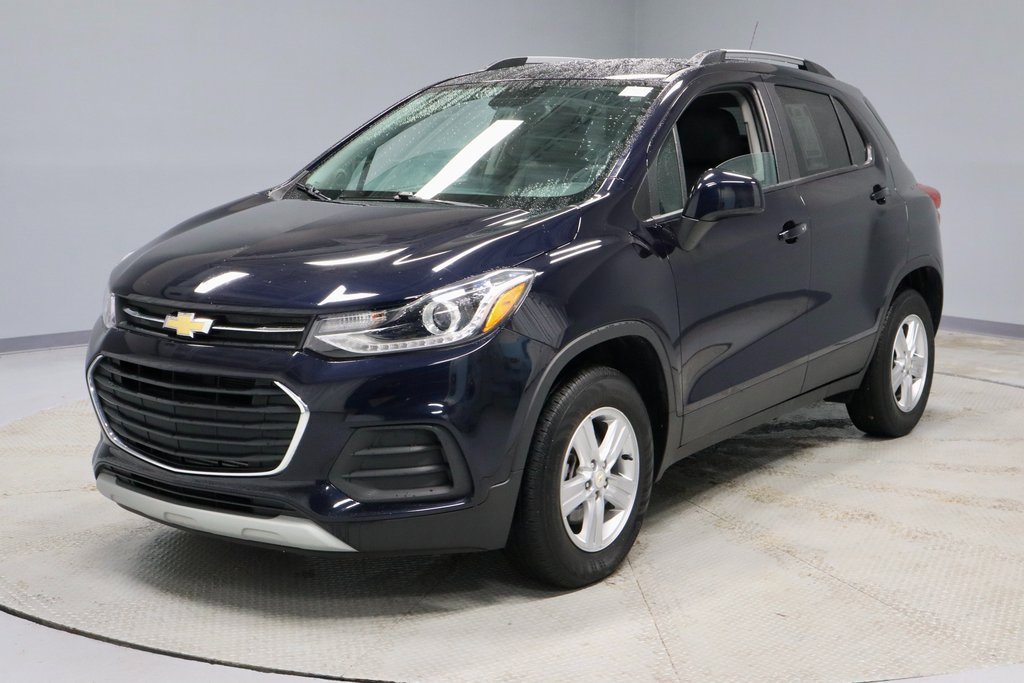 Used 2022 Chevrolet Trax LT w/ Premium Seat Package image 7