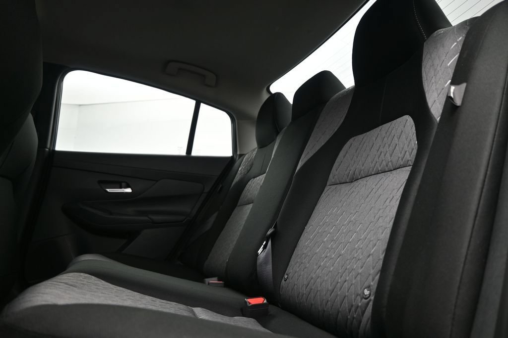 New 2026 Nissan Sentra SV w/ SV Convenience Package FWD image 15