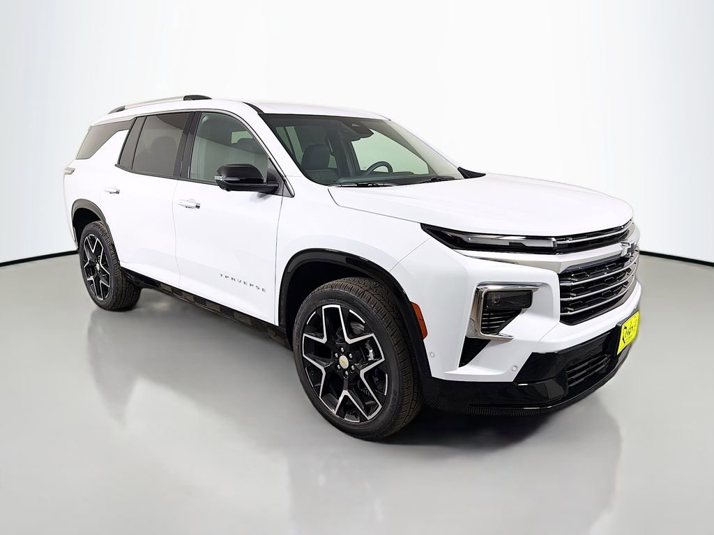 New 2026 Chevrolet Traverse High Country w/ LPO, Floor Liner Package AWD/4WD image 3