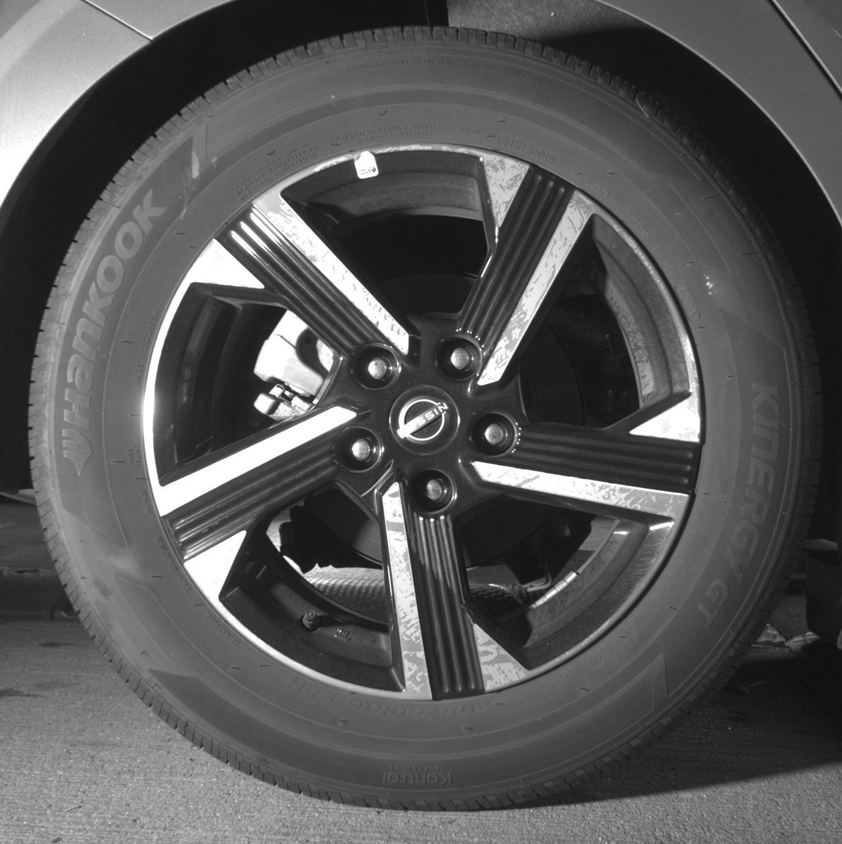 Used 2025 Nissan Sentra SV image 15