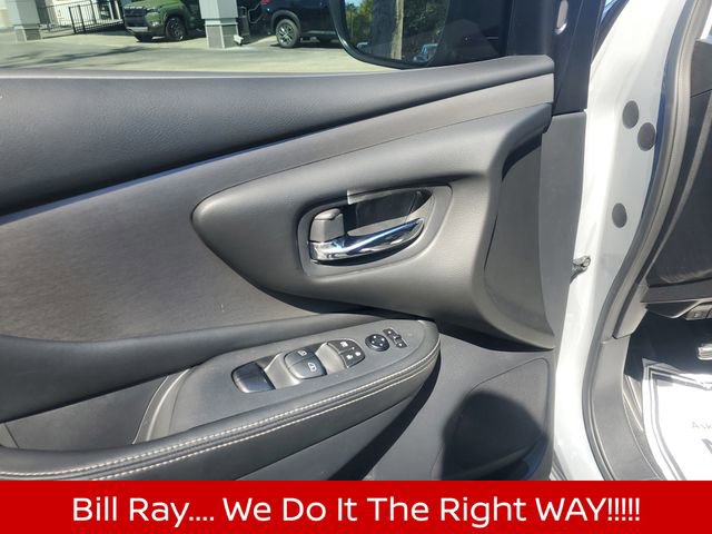 Certified 2024 Nissan Murano SV w/ SV Midnight Edition Package image 16