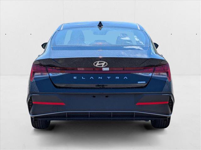 New 2025 Hyundai Elantra Blue image 8