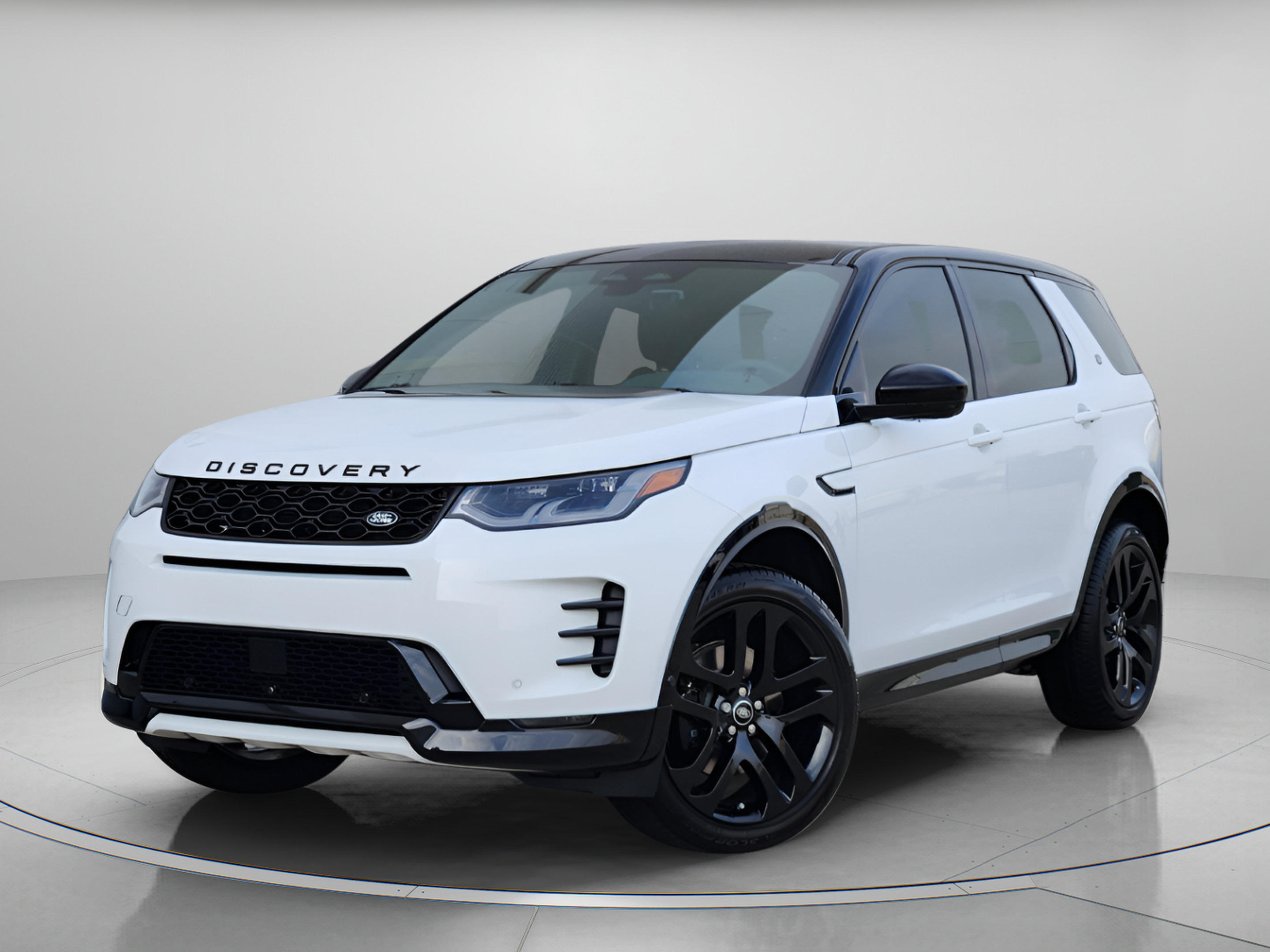 New 2025 Land Rover Discovery Sport Dynamic SE AWD/4WD image 1