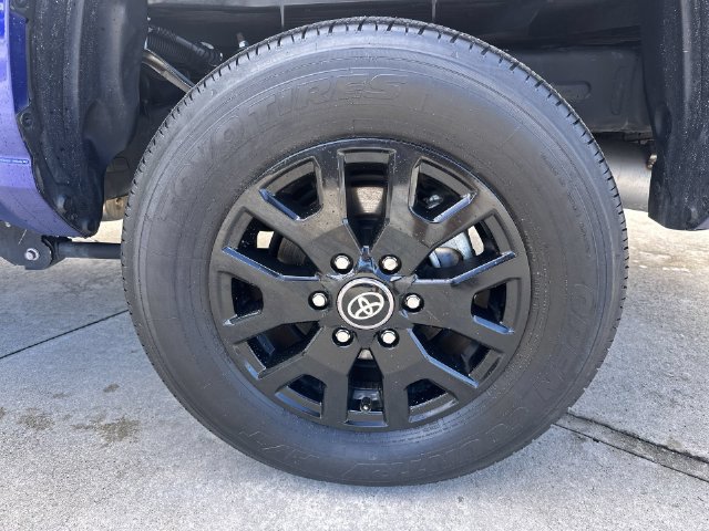Used 2025 Toyota Tacoma SR5 RWD image 11