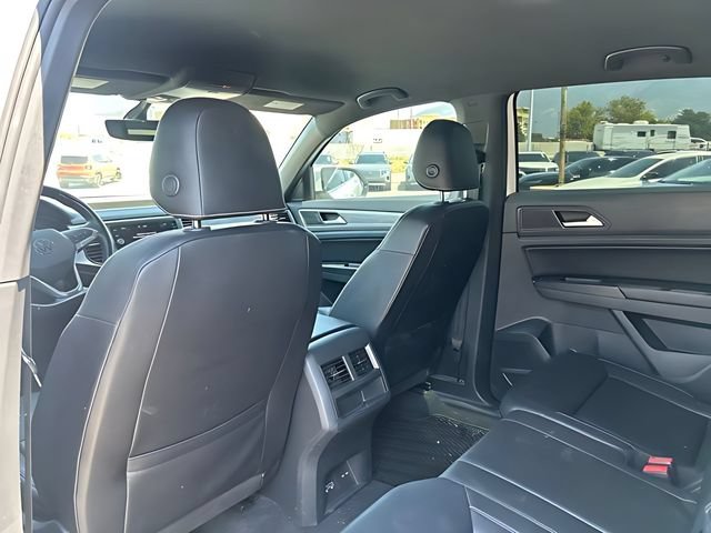 Used 2020 Volkswagen Atlas Cross Sport SE w/ Towing Package AWD/4WD image 18