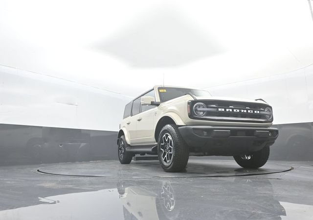Certified 2025 Ford Bronco Outer Banks AWD/4WD image 33