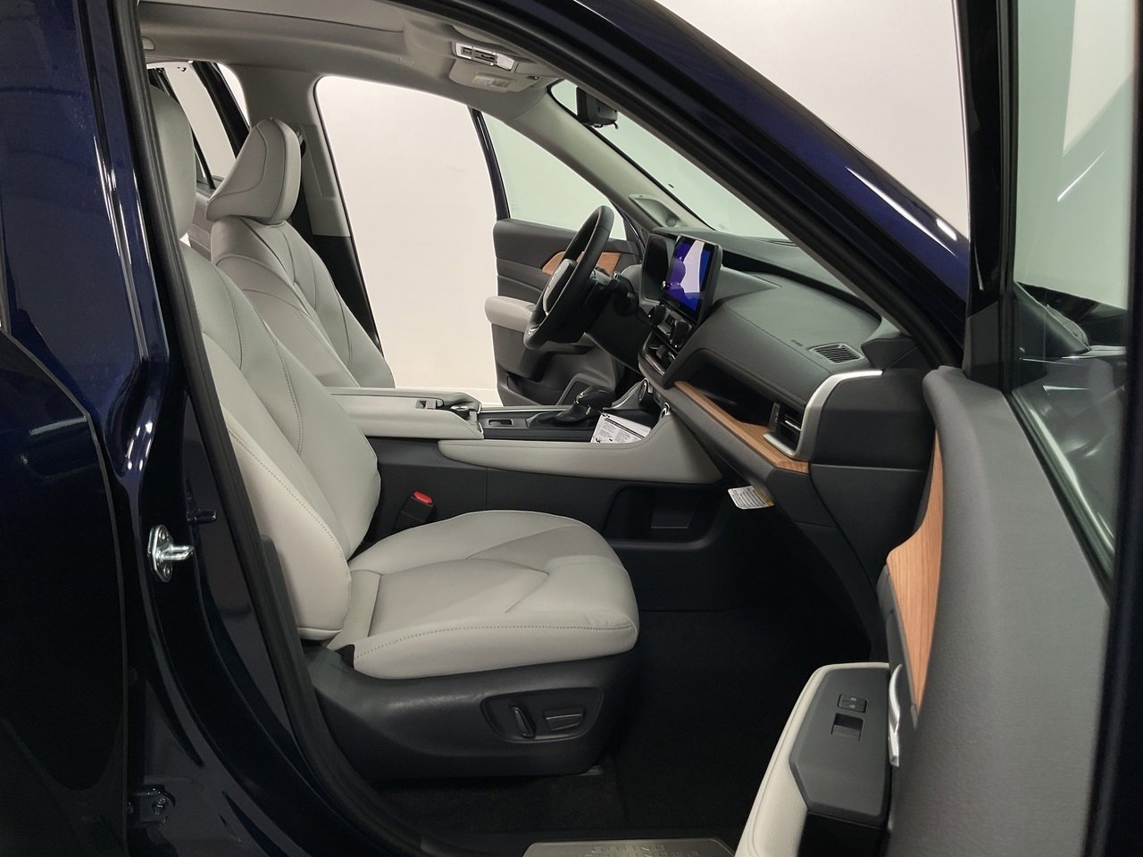 New 2025 Toyota Grand Highlander AWD image 20