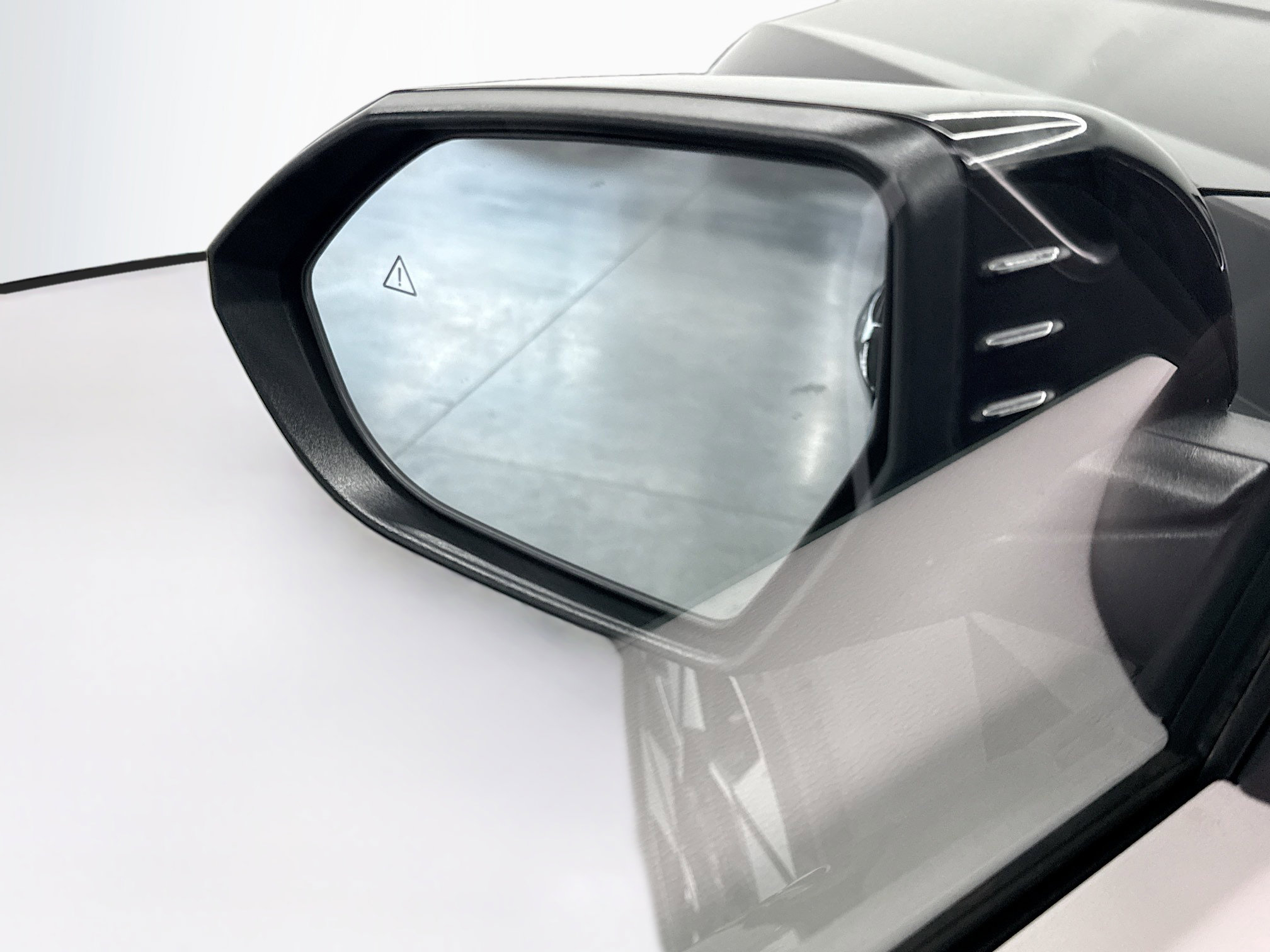 Used 2025 Hyundai Kona SEL FWD image 16