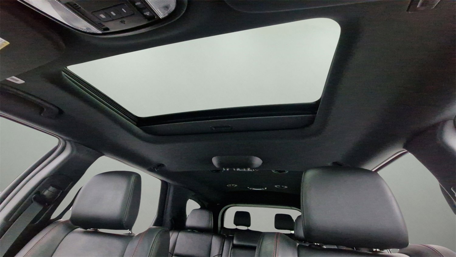 Used 2023 Dodge Durango GT image 22