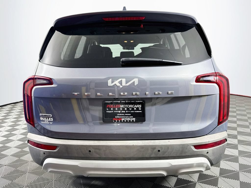 Used 2022 Kia Telluride LX AWD/4WD image 6