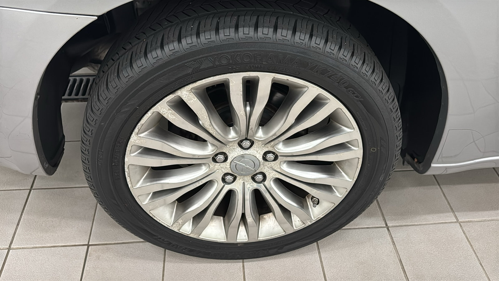 Used 2013 Chrysler 200 Limited FWD image 25