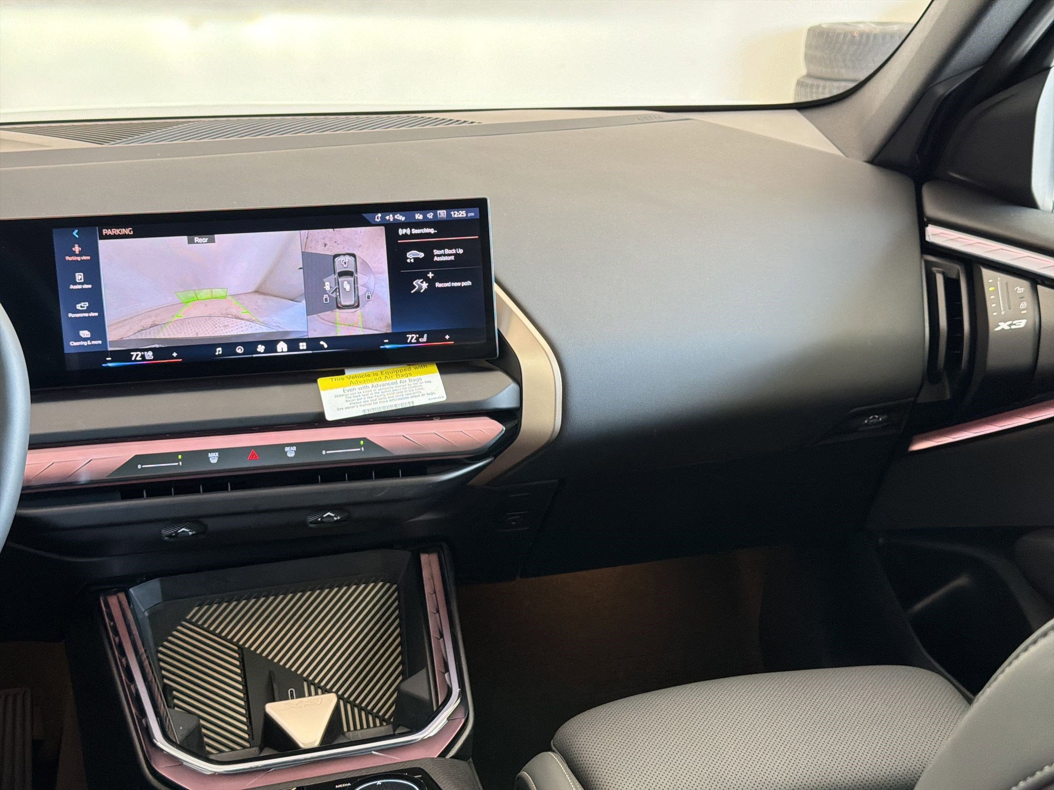 Used 2025 BMW X3 xDrive30i w/ Premium Package image 29