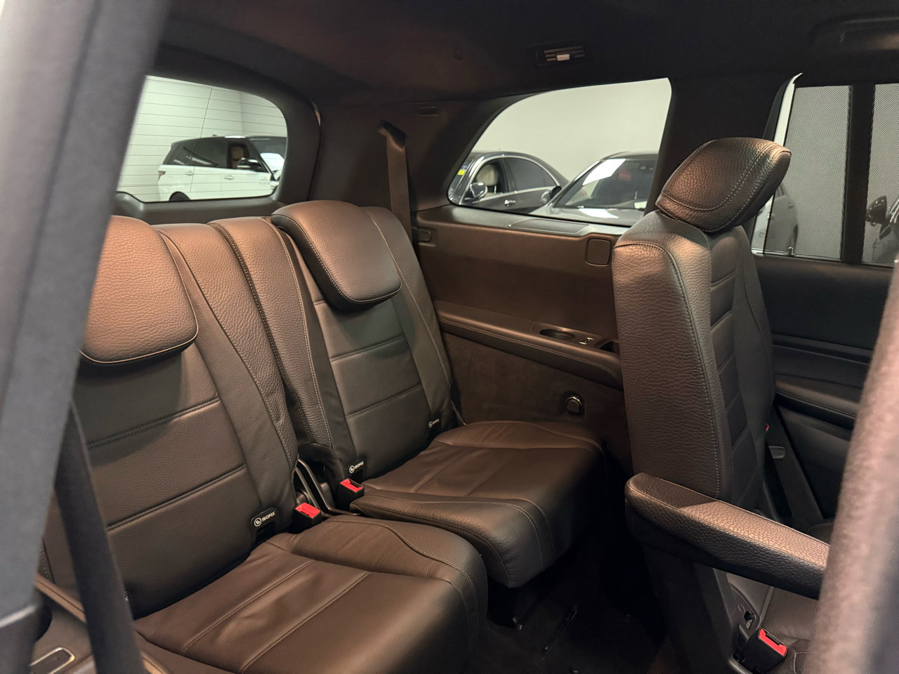 Used 2022 Mercedes-Benz GLS 450 4MATIC image 28