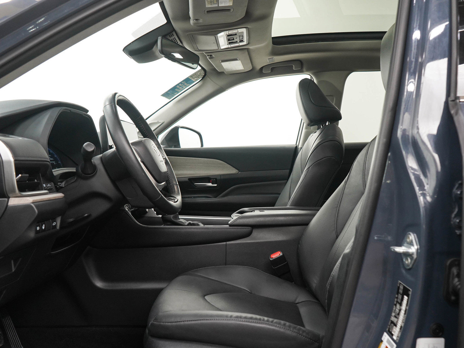 Used 2024 Toyota Grand Highlander AWD image 26